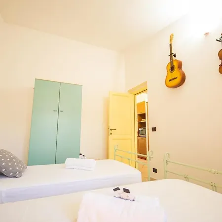 Casa Elvira 150m From The Sea, Veranda-parking-bbq